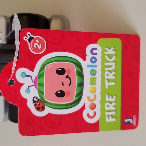 Cocomelon TomTom Firetruck toy - Picture 4 of 5
